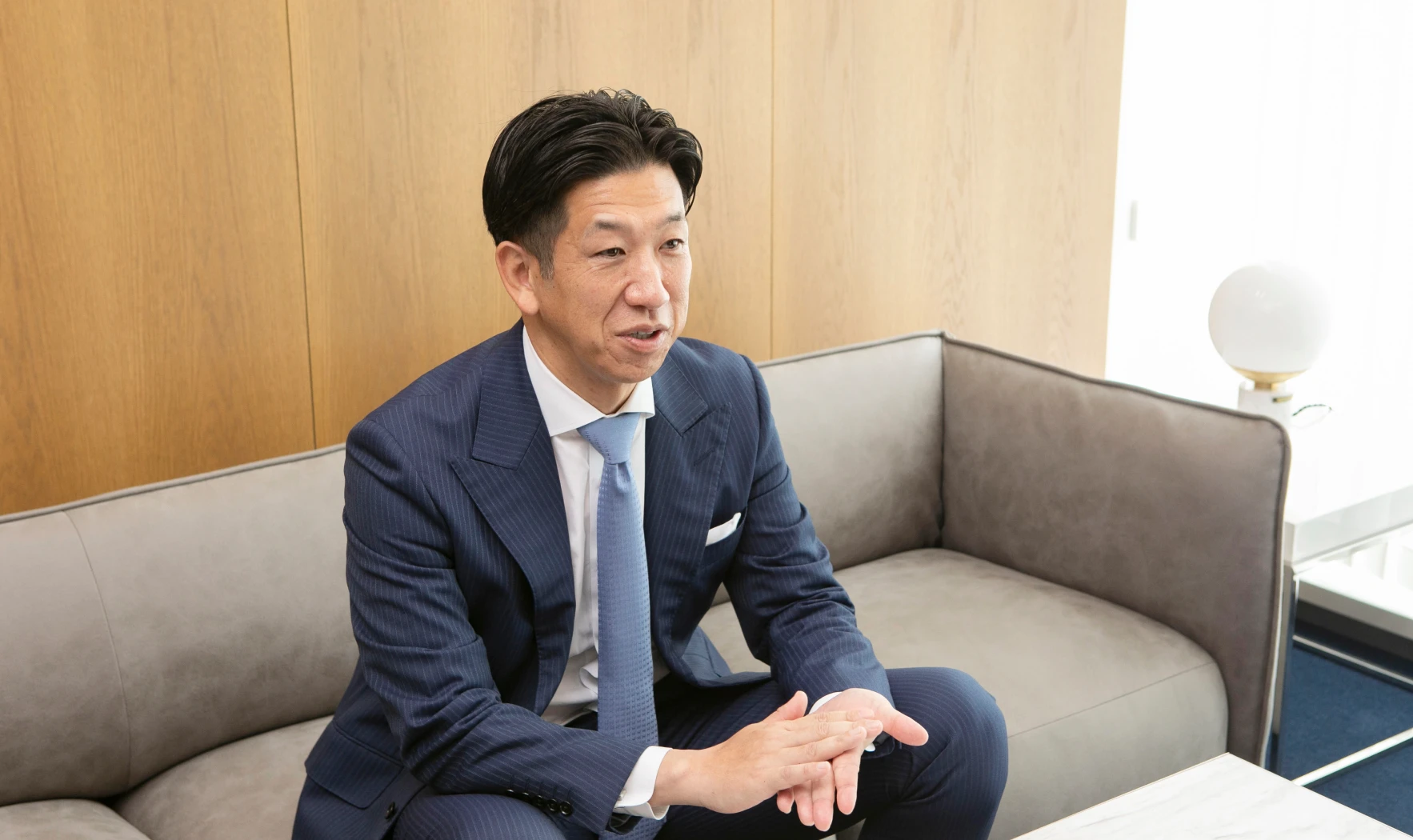 青木充彦インタビュー風景