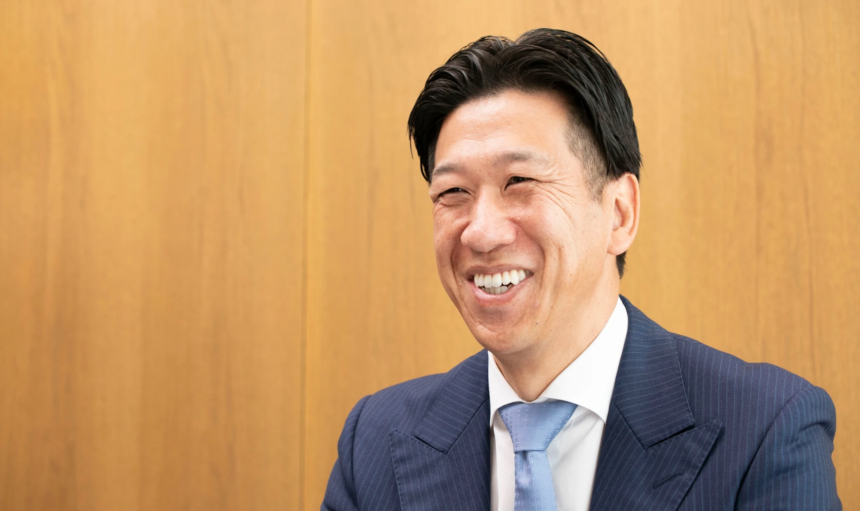 青木充彦インタビュー風景